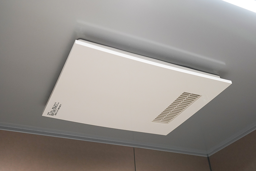 バス乾燥機能と物干しバー