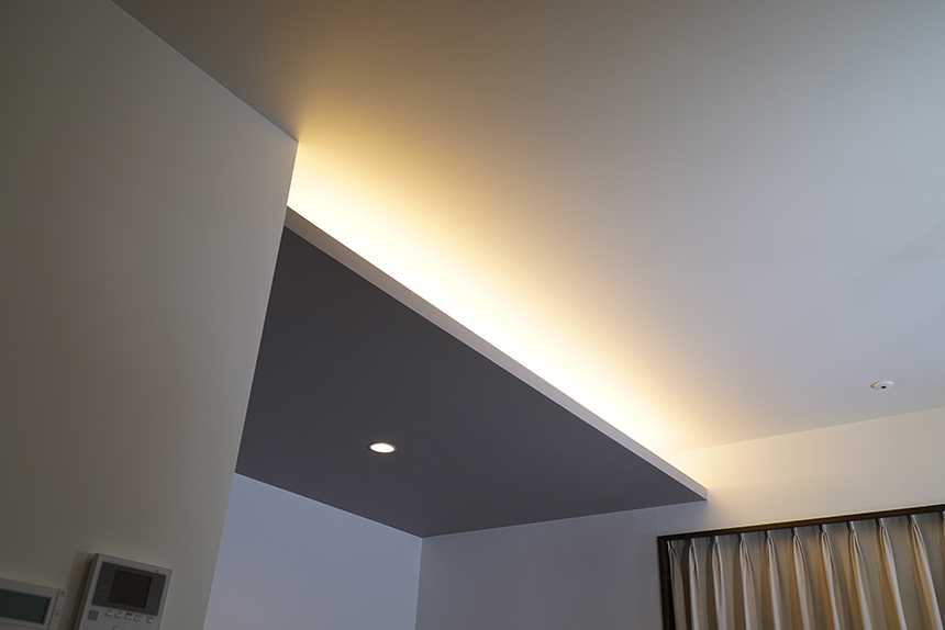 ダイニング天井間接照明