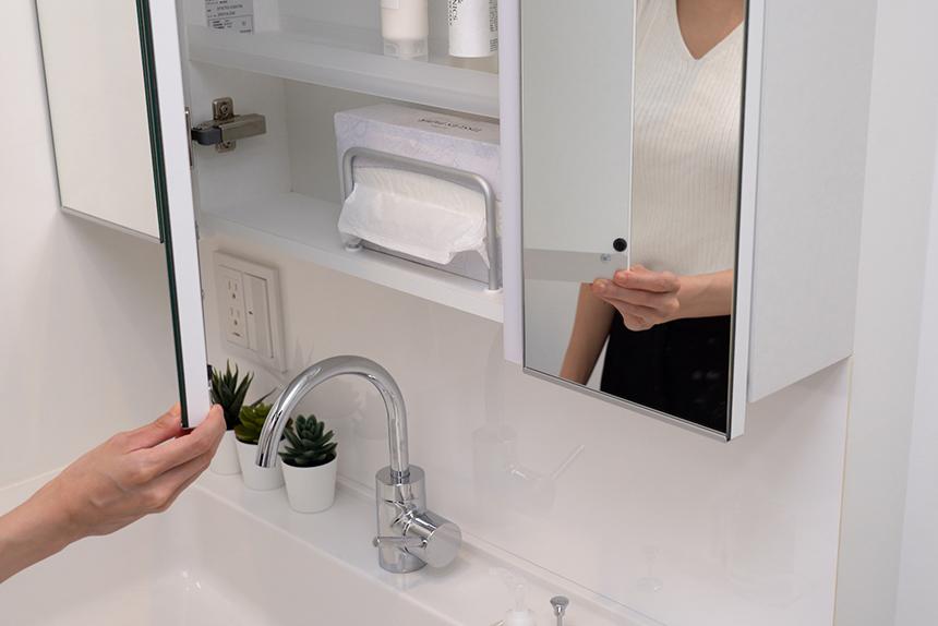 鏡扉ソフトクロージング機能