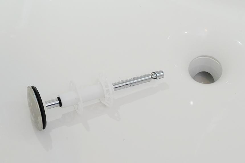 着脱洗浄可能な「ささっとキレイヘアキャッチャー」で見えない所もいつもキレイ